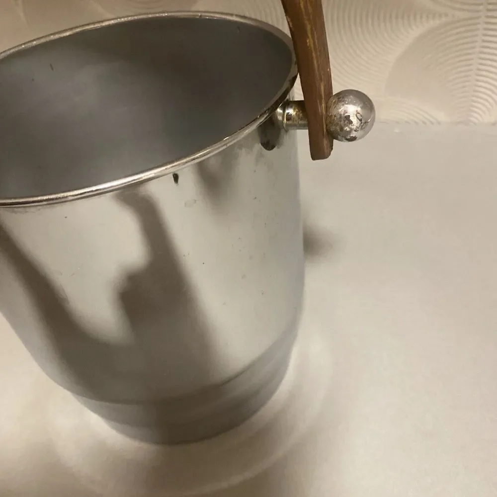 Vintage Manning Bowman Chrome Ice Bucket Wood Handle Meriden Conn.‎ U.S.A.